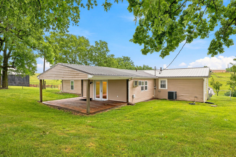 Listing Image 23