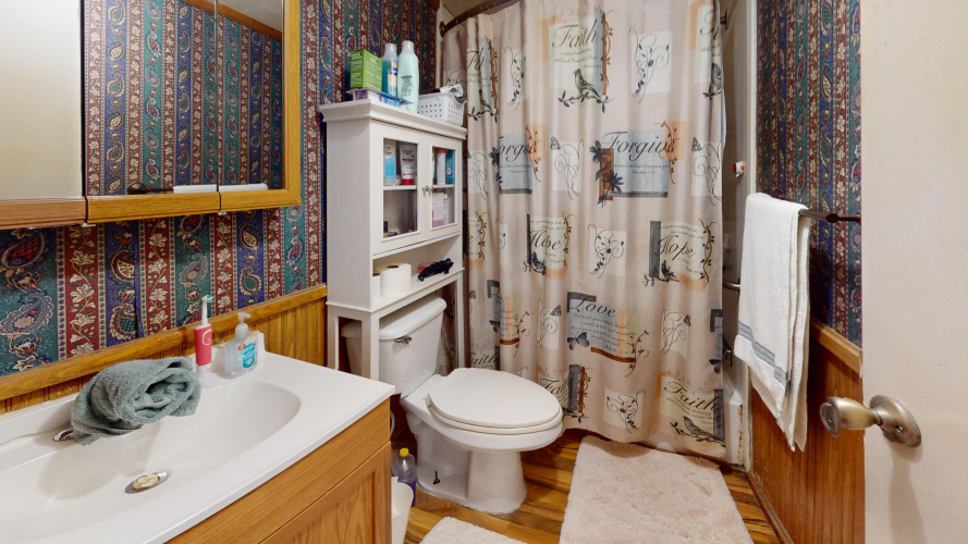 Listing Image 15