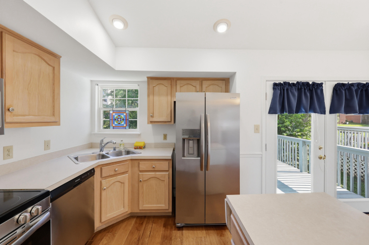 Listing Image 19