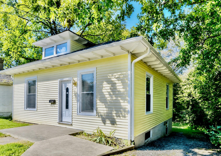 Listing Image 2