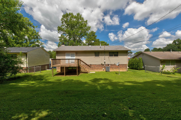 Listing Image 28