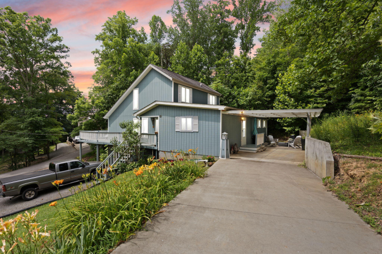 Listing Image 44