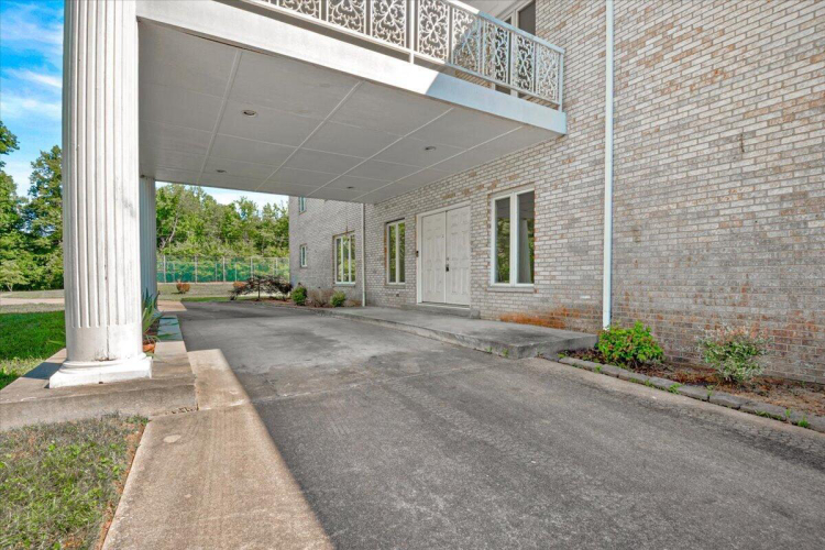 Listing Image 65