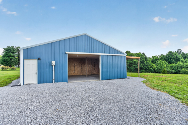 Listing Image 12