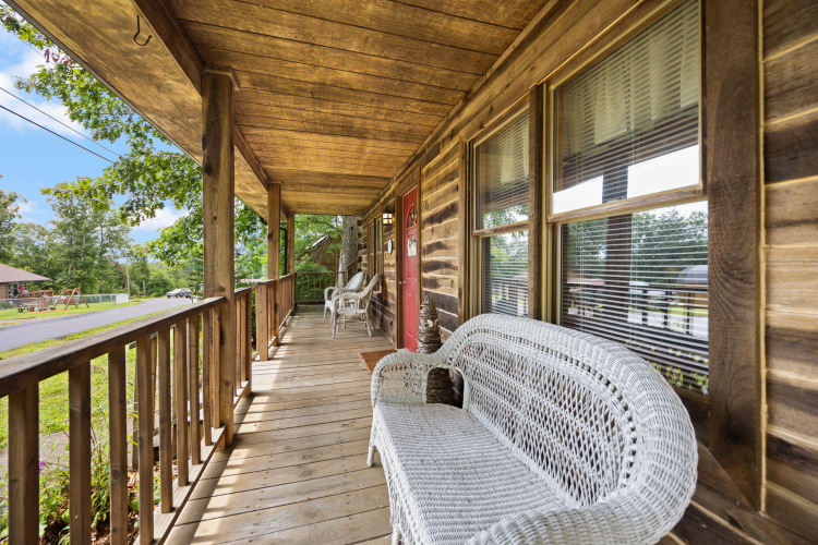 Listing Image 9
