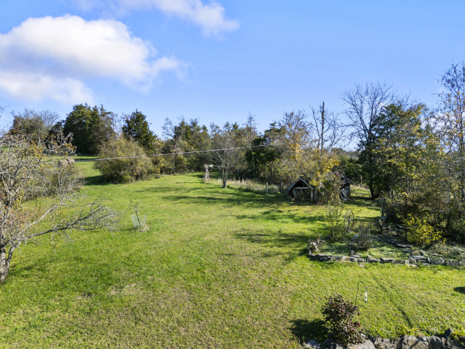 Listing Image 71