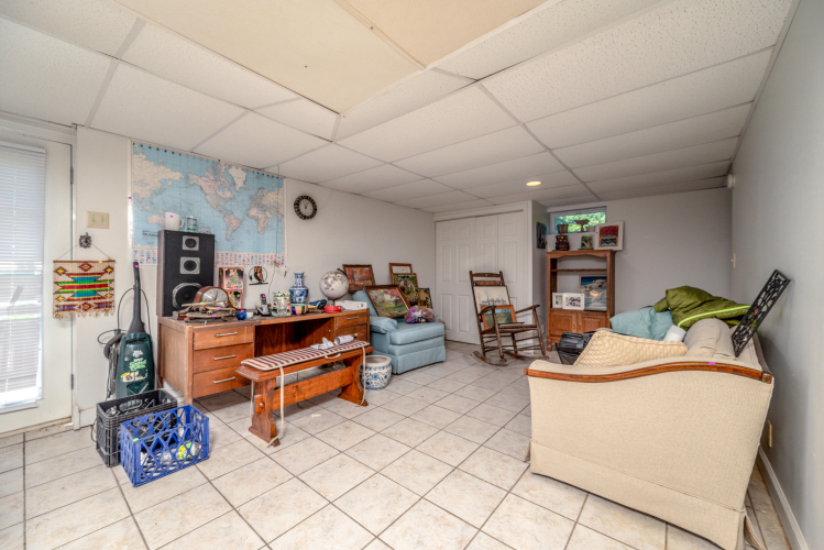 Listing Image 28