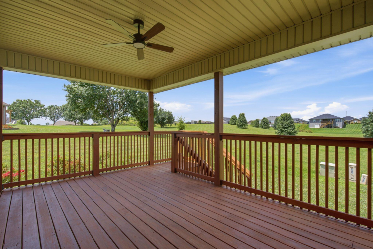 Listing Image 16