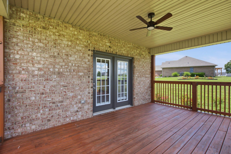 Listing Image 17