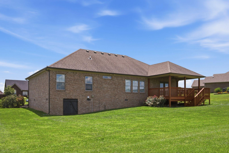 Listing Image 20