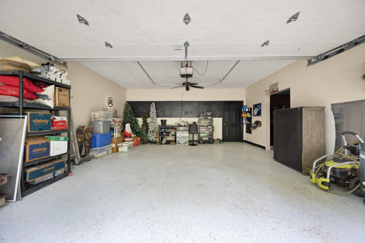 Listing Image 34