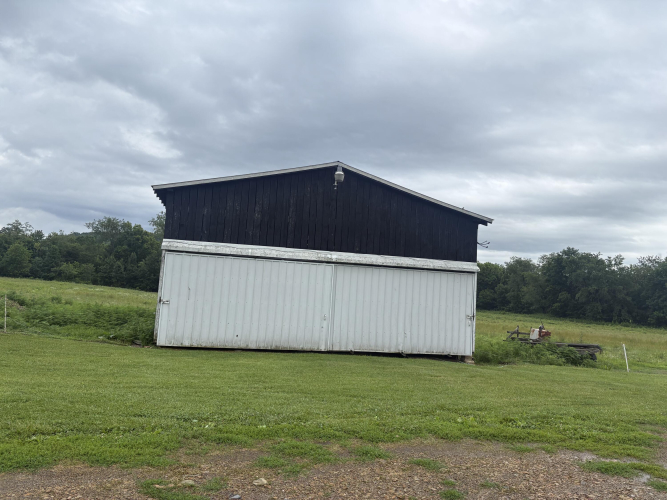 Listing Image 6