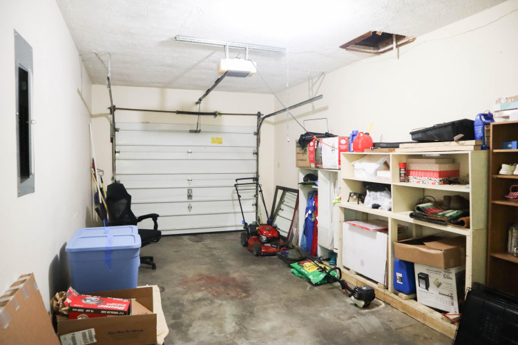 Listing Image 24