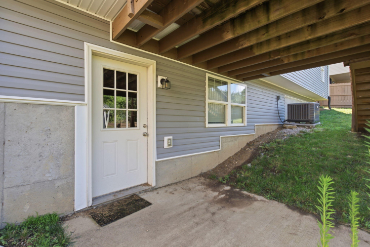 Listing Image 33