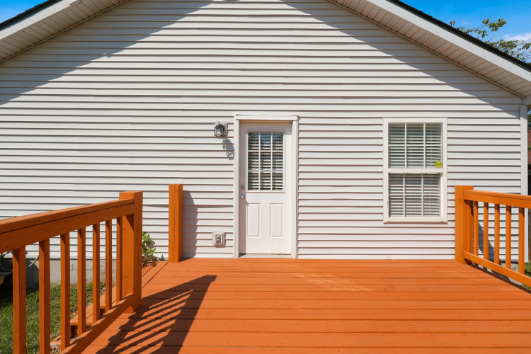 Listing Image 17