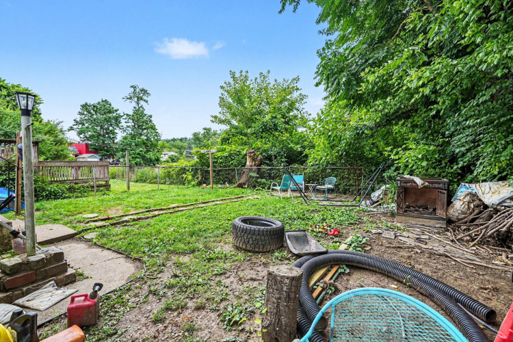 Listing Image 22
