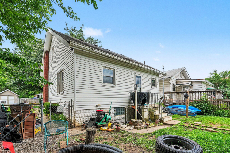 Listing Image 26