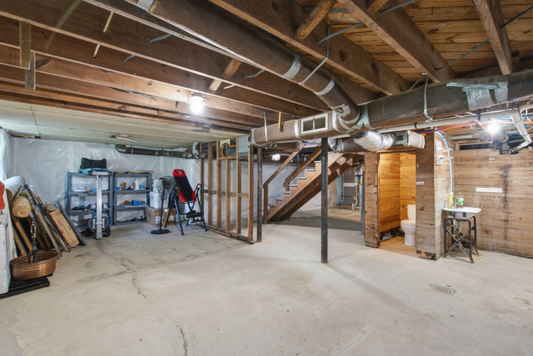 Listing Image 33