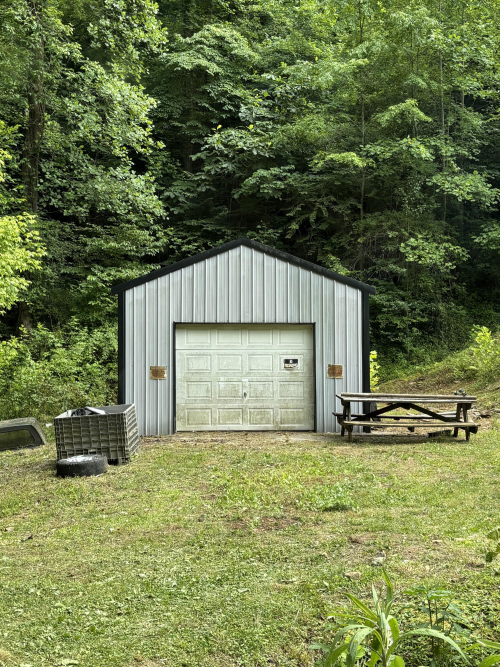 Listing Image 17