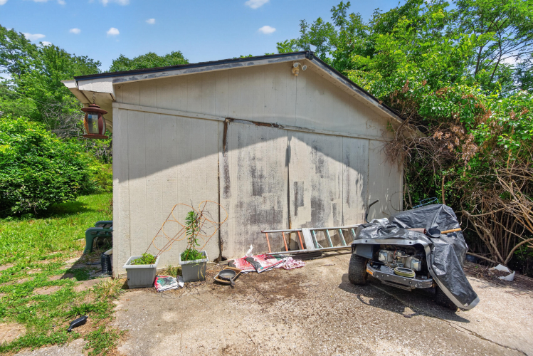 Listing Image 21
