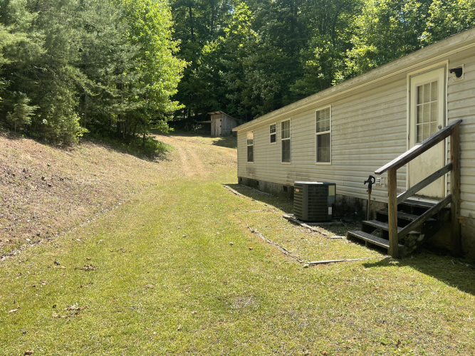 Listing Image 14