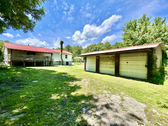 Listing Image 10