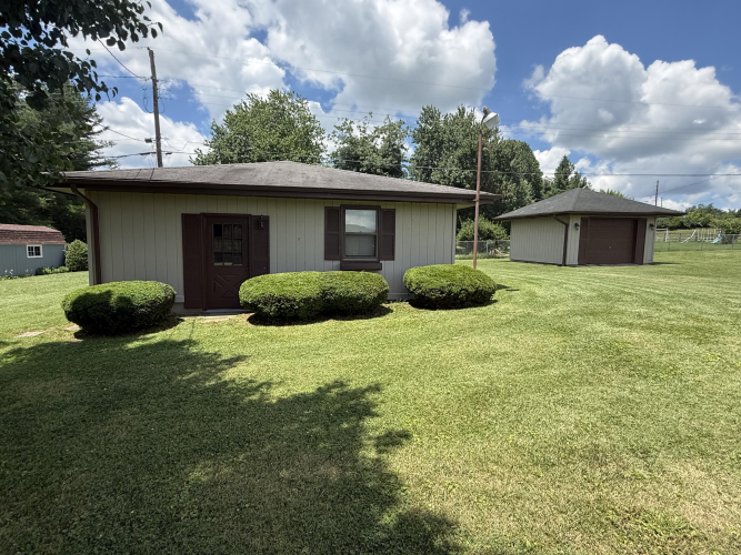 Listing Image 21