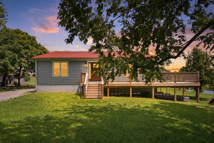 Listing Image 7