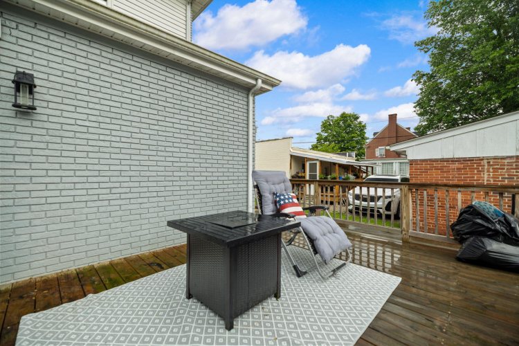 Listing Image 45