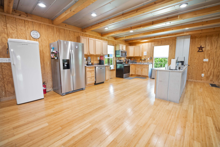 Listing Image 22
