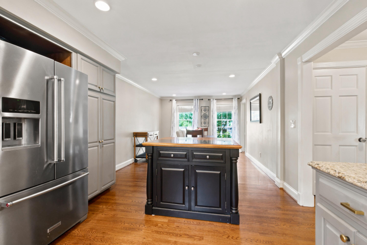 Listing Image 18