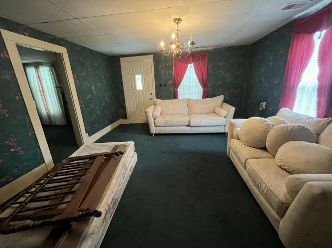Listing Image 20