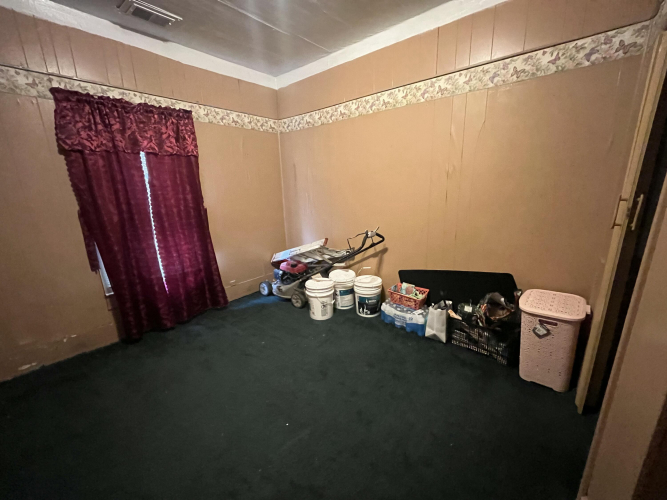 Listing Image 42