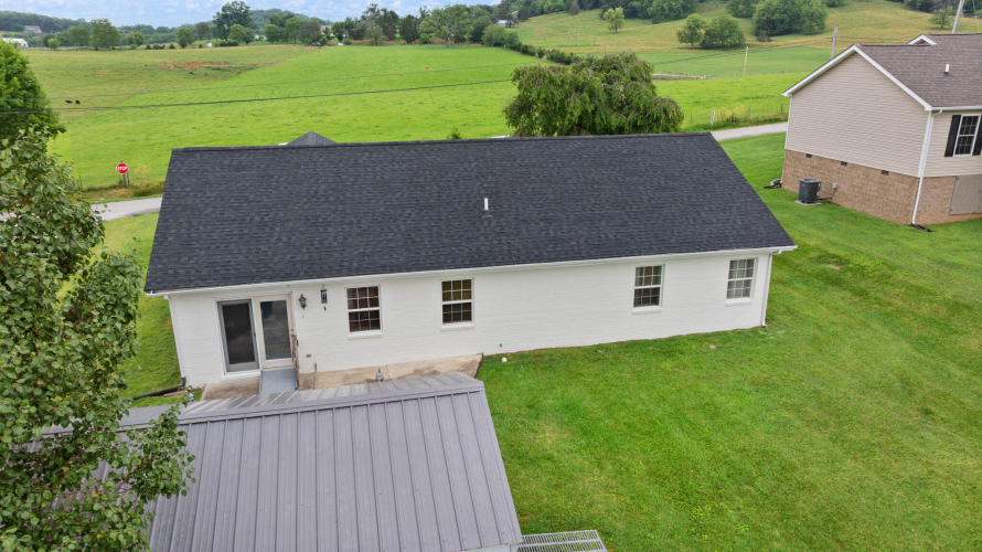 Listing Image 32