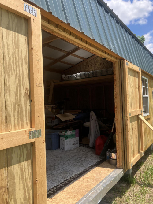 Listing Image 11
