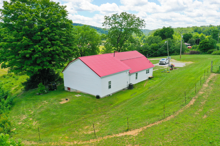 Listing Image 43