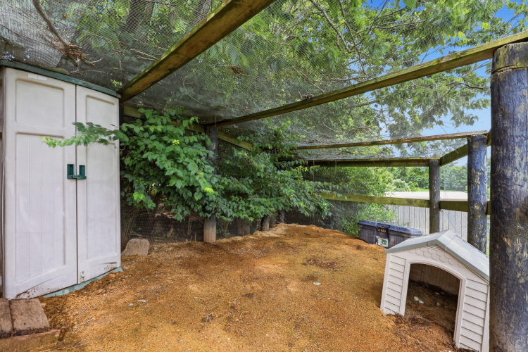 Listing Image 35