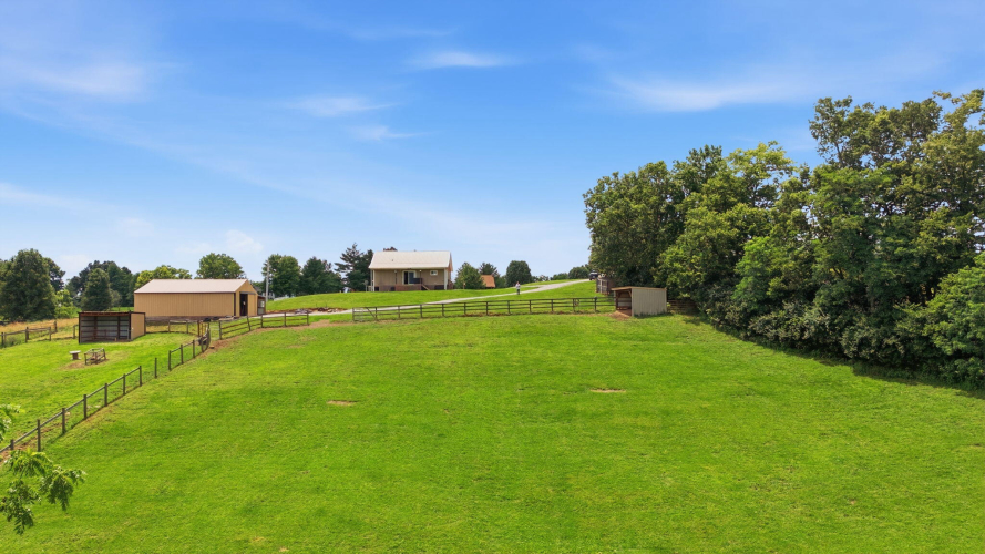 Listing Image 45