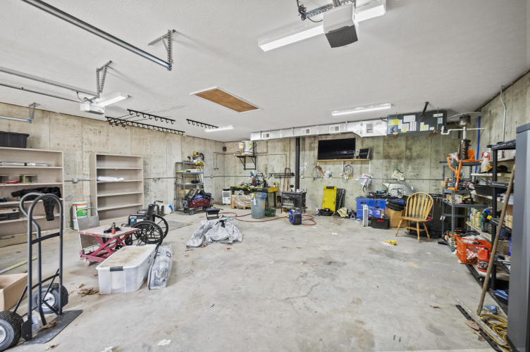 Listing Image 49