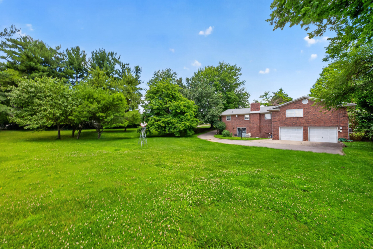 Listing Image 29
