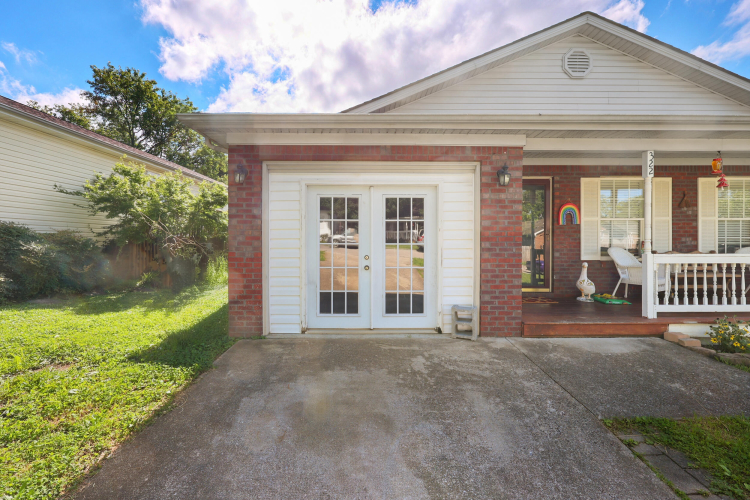 Listing Image 24