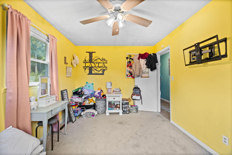 Listing Image 24