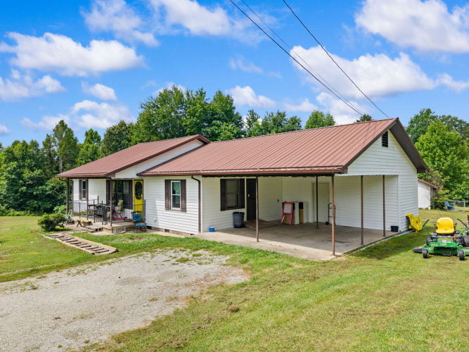 Listing Image 5