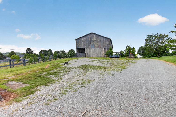 Listing Image 46