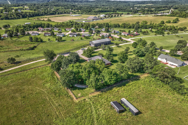 Listing Image 77