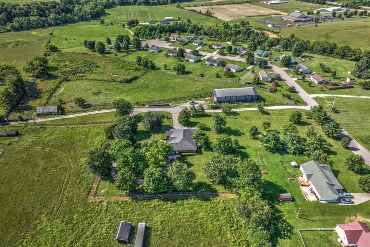 Listing Image 79
