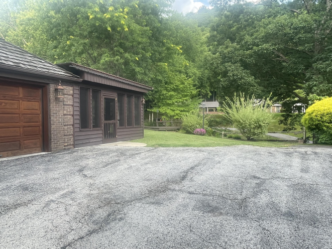 Listing Image 124