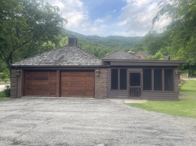 Listing Image 130