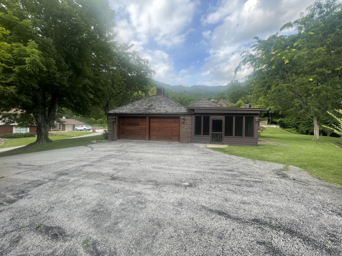 Listing Image 131