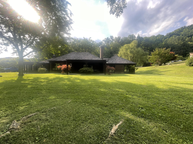 Listing Image 146